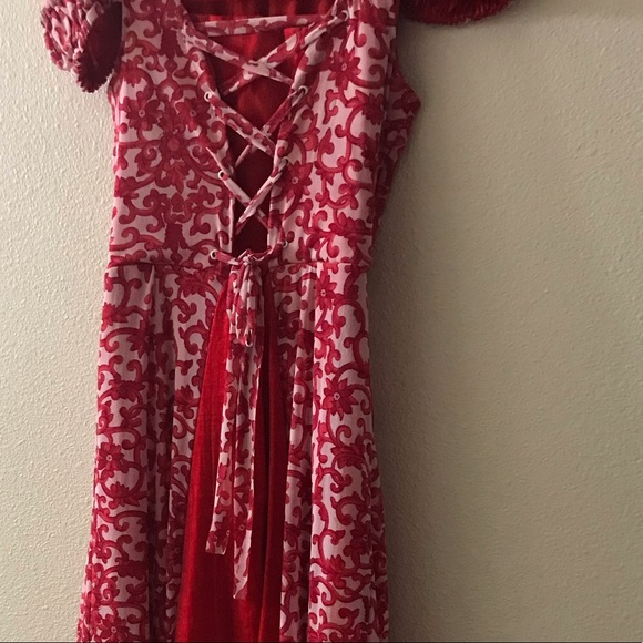 Little Red Riding Hood - Picture 6 of 12